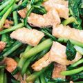 なーなちゃん's cooksnap of when they made 甘くない！かぶの葉と油揚げの炒め.
