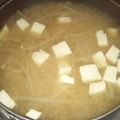 クックUL8OCM☆'s cooksnap of when they made 簡単☆もやしと豆腐の味噌汁.