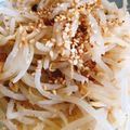 KAORULALA's cooksnap of when they made 超簡単 もやしナムル.