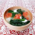 Satoco❋'s cooksnap of when they made ほうれん草＆トマトのイタリアン味噌汁♥.