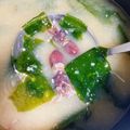 ＊micho＊'s cooksnap of when they made ほたるいか【蛍烏賊とワカメのお味噌汁】.