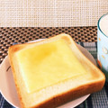 ◆どらしま◆'s cooksnap of when they made 簡単ꕤはちみつチーズトースト˚✧₊⁎.