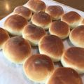 ゆうちまみー's cooksnap of when they made コストコ☆パンケーキミックスで丸パン.