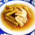 na25xx's cooksnap of when they made ふき、油揚げの煮物 簡単ﾚｼﾋﾟ.