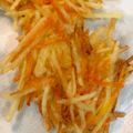 ぱらなお's cooksnap of when they made ☆サクッ♪じゃが芋と人参のかき揚げ☆.