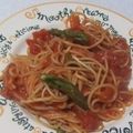 きらり流れ星's cooksnap of when they made シーチキンとアスパラのトマトスパゲッティ.