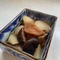 gohanちゃん's cooksnap of when they made さつま揚げと大根、しいたけの煮物.