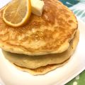 chiekopon1's cooksnap of when they made 計量無し!HMでふわふわパンケーキ.
