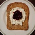 inLondon's cooksnap of when they made 水切りグルトで☆チーズケーキ風トースト.