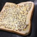 クックM6DK2O☆'s cooksnap of when they made 粒々♪ピリッ！粒マスタードマヨトースト.