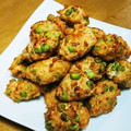 SHOWさん's cooksnap of when they made 枝豆入り♪鶏ひき肉と豆腐のおとし揚げ.
