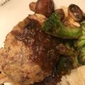 1035's cooksnap of when they made 簡単裏技！肉汁ジューシー！ハンバーグ.