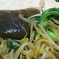 ロックオフ's cooksnap of when they made 鶏肉･春菊･豆腐の甘辛煮.
