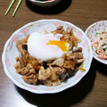 クックS3KLCL☆'s cooksnap of when they made * 簡単！すき焼き風豚丼 *.