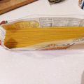 nikkijamie's cooksnap of when they made パスタ(乾麺)袋の開け方の工夫.