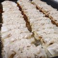 あんち（かぅちゃん）'s cooksnap of when they made 簡単！子供と作るホットプレートで棒餃子！.