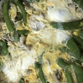 愛とココ's cooksnap of when they made 絹さやと玉ねぎの卵とじ.