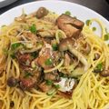 aokin0u0's cooksnap of when they made あっ!という間!サバ缶で絶品♡和風パスタ.