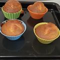 クックUHNI5A☆'s cooksnap of when they made ＨＭとホワイトチョコで簡単マフィン♪.