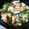 ユーロン's cooksnap of when they made 鮭と塩昆布と大葉のおにぎり.
