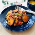 runa10's cooksnap of when they made 揚げ茄子としめじのトマトソースパスタ.