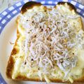 まい1141's cooksnap of when they made しらすチーズトースト.