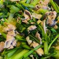 ニャンコおねえちゃん's cooksnap of when they made 小松菜と豚肉のにんにく炒め.