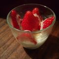 inLondon's cooksnap of when they made 水切りヨーグルトでイチゴデザート.