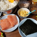 sutachi's cooksnap of when they made 手巻きすし☆海苔の巻き方.