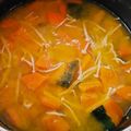 ゆゆ02's cooksnap of when they made 野菜ゴロゴロのお味噌汁.