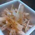 Rミルフィーユ's cooksnap of when they made 超簡単♪大根の梅おかか和えサラダ.