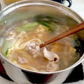 すけらっちょ's cooksnap of when they made 豚バラ肉と小松菜とふんわり卵の煮込うどん.