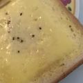 ラクラクダ's cooksnap of when they made シュガー☆チーズトースト(黒胡椒など）.