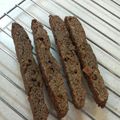 あやちん０８１６'s cooksnap of when they made ごぼう入り！おからココアビスコッティ.