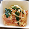 沙弥や's cooksnap of when they made 小松菜ともやしの簡単和え物☆中華風.