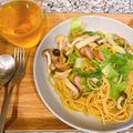 ❁まり❁'s cooksnap of when they made 豚バラレタスと大葉の和風パスタ.