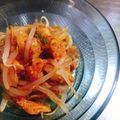 ぱんだ170071's cooksnap of when they made 残ったキムチが活躍する、もやしサラダ.