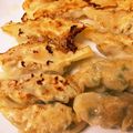 かっさます's cooksnap of when they made 裏技で簡単プロの味！肉汁溢れる焼き餃子.