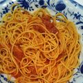 ネコネコ２０１１'s cooksnap of when they made トマトとツナのパスタ.