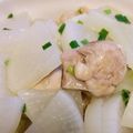 suika0y's cooksnap of when they made 生姜たっぷり✽鶏と大根のうま塩煮.