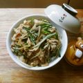 花時計咲いた's cooksnap of when they made 肉ニラもやし中華炒め丼.