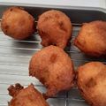 yuipuku's cooksnap of when they made 簡単おやつ♡ふわんふわんバナナドーナツ.