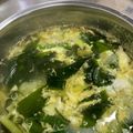 クック0KTFV0☆'s cooksnap of when they made ＊お腹に優しい＊わかめと卵スープ.