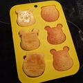 うらく's cooksnap of when they made レモンの皮入り♪しっとりマドレーヌ.