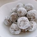 521haru❁'s cooksnap of when they made バレンタインに♪簡単チョコスノーボール♪.