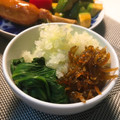 chibijuju's cooksnap of when they made 春菊とちりめん山椒の染めおろし和え.