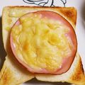 料理見習い隊's cooksnap of when they made ハムチーズトースト.