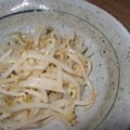 だんこいもころ's cooksnap of when they made 焼き肉屋さんのもやしナムル.