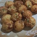 kidフレンドリー's cooksnap of when they made 外カリッ中トロッ☆簡単たこやき.