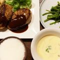 123ママ's cooksnap of when they made 皆で熱々！ハンバーグ＊オーブン使用.